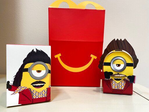  McDonald’s plans to “drastically” reduce the plastic in its Happy Meal toys worldwide by 2025. The burger giant said today it’s working with toy companies to develop new ideas, such as three-dimensional cardboard superheroes kids can build or board games with plant-based or recycled game pieces.    PHOTO CREDIT: Dee-Ann Durbin