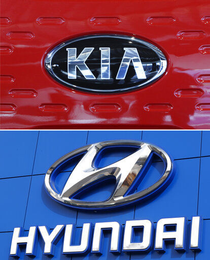 Hyundai and Kia are recalling more than 550,000 cars and minivans in the U.S. today because the turn signals can flash in the opposite direction of what the driver intended. The recall covers Hyundai’s Sonata midsize car from the 2015 through 2015 model years, and Sonata gas-electric hybrids from 2016 and 2017. Kia’s Sedona minivan from 2015 through 2017 also is affected.     PHOTO CREDIT: Uncredited