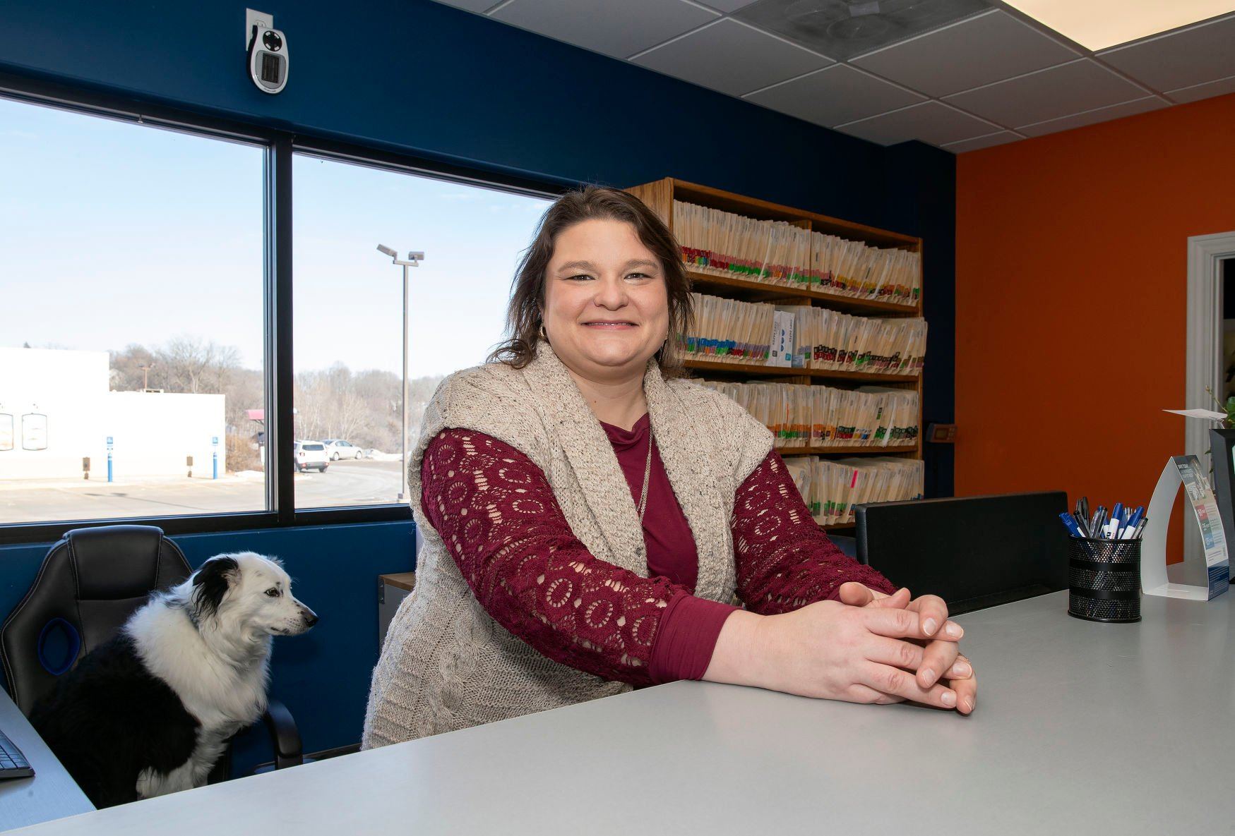 Dr. Mackenzie Hellert stands at the counter of Pet Med in Dubuque on Thursday, Jan. 13, 2022.    PHOTO CREDIT: Stephen Gassman