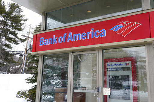 Bank of America said today its profits rose 28% in the fourth quarter compared to a year earlier, but the bank faced the same wage inflation as its Wall Street counterparts.    PHOTO CREDIT: Elise Amendola