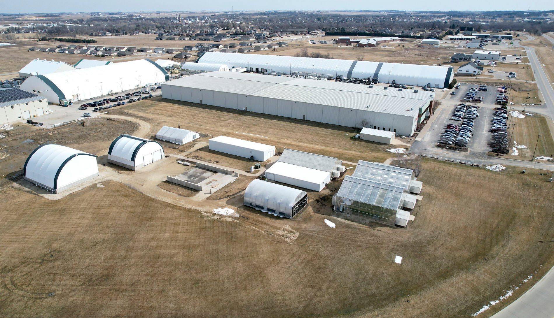 FarmTek, a division of Engineering Services & Products Co., plans to break ground this spring on a $3 million, 37,000-square-foot greenhouse.    PHOTO CREDIT: Dave Kettering