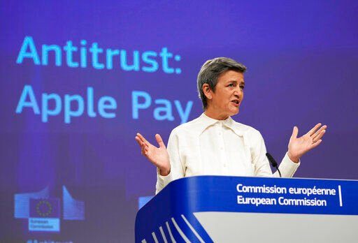 The European Union says it believes Apple has abused its dominant position by limiting access to rivals to its mobile payment system Apple Pay. The EU’s executive arm has been investigating the technology company since 2020.     PHOTO CREDIT: Virginia Mayo