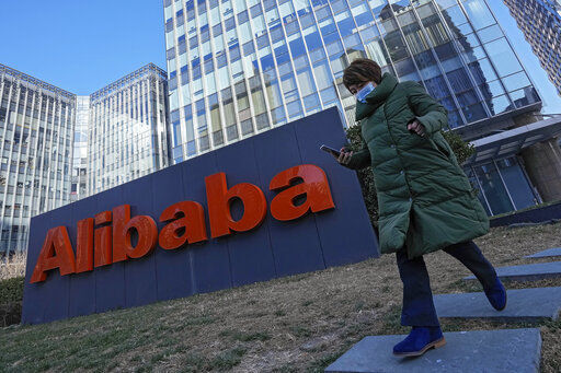 Alibaba Group Holding Ltd today reported a single-digit increase in its fourth-quarter revenue, its slowest quarter yet as its online services and e-commerce businesses took a hit amid COVID-19 lockdowns across China.     PHOTO CREDIT: Andy Wong