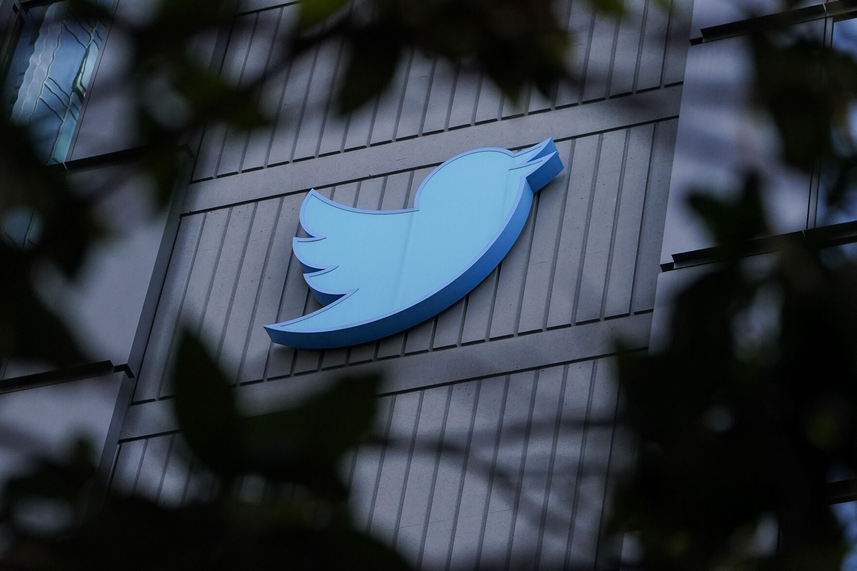 <p>A sign is pictured outside the Twitter headquarters in San Francisco, Wednesday, Oct. 26, 2022. A court has given Elon Musk until Friday to close his April agreement to acquire the company after he earlier tried to back out of the deal. (AP Photo/Godofredo A. Vásquez)</p>   PHOTO CREDIT: Godofredo A. Vásquez - staff, AP