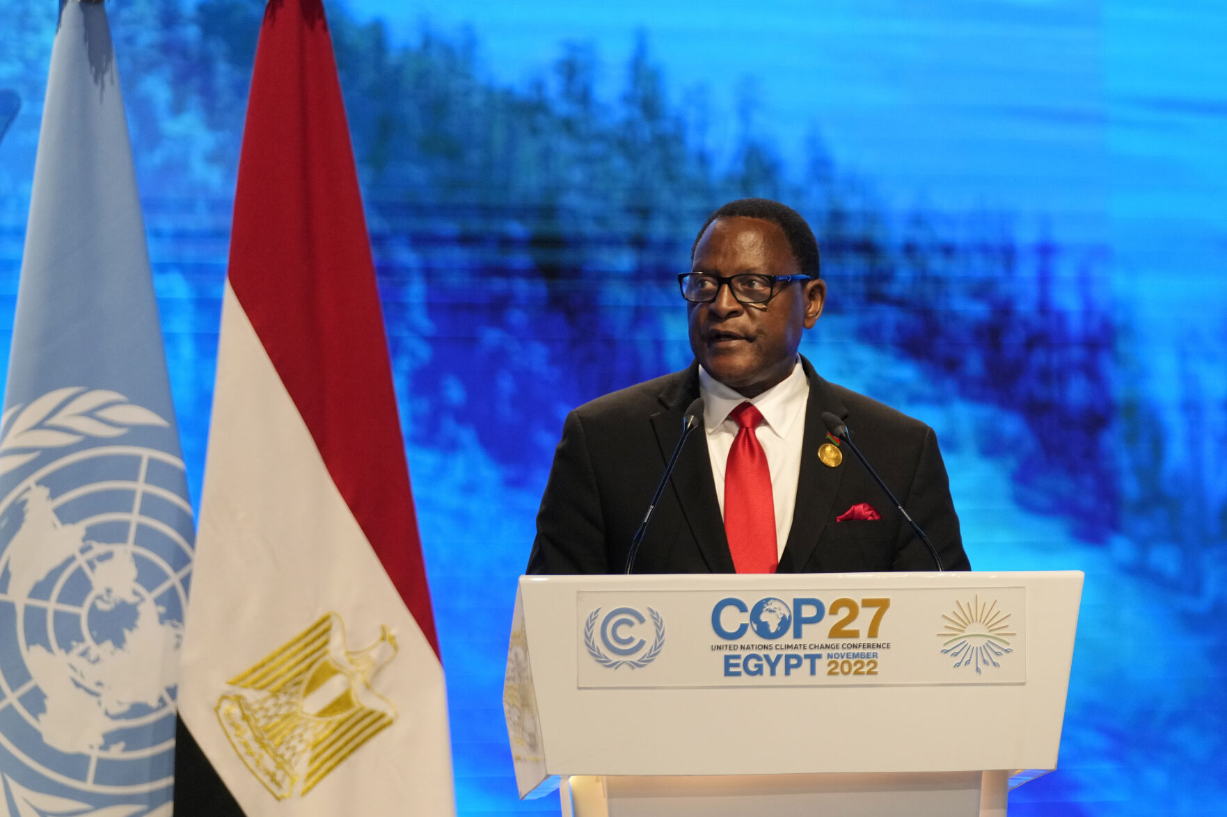 <p>Lazarus McCarthy Chakwera, president of Malawi, speaks at the COP27 U.N. Climate Summit, Tuesday, Nov. 8, 2022, in Sharm el-Sheikh, Egypt. (AP Photo/Peter Dejong)</p>   PHOTO CREDIT: Peter Dejong - staff, AP