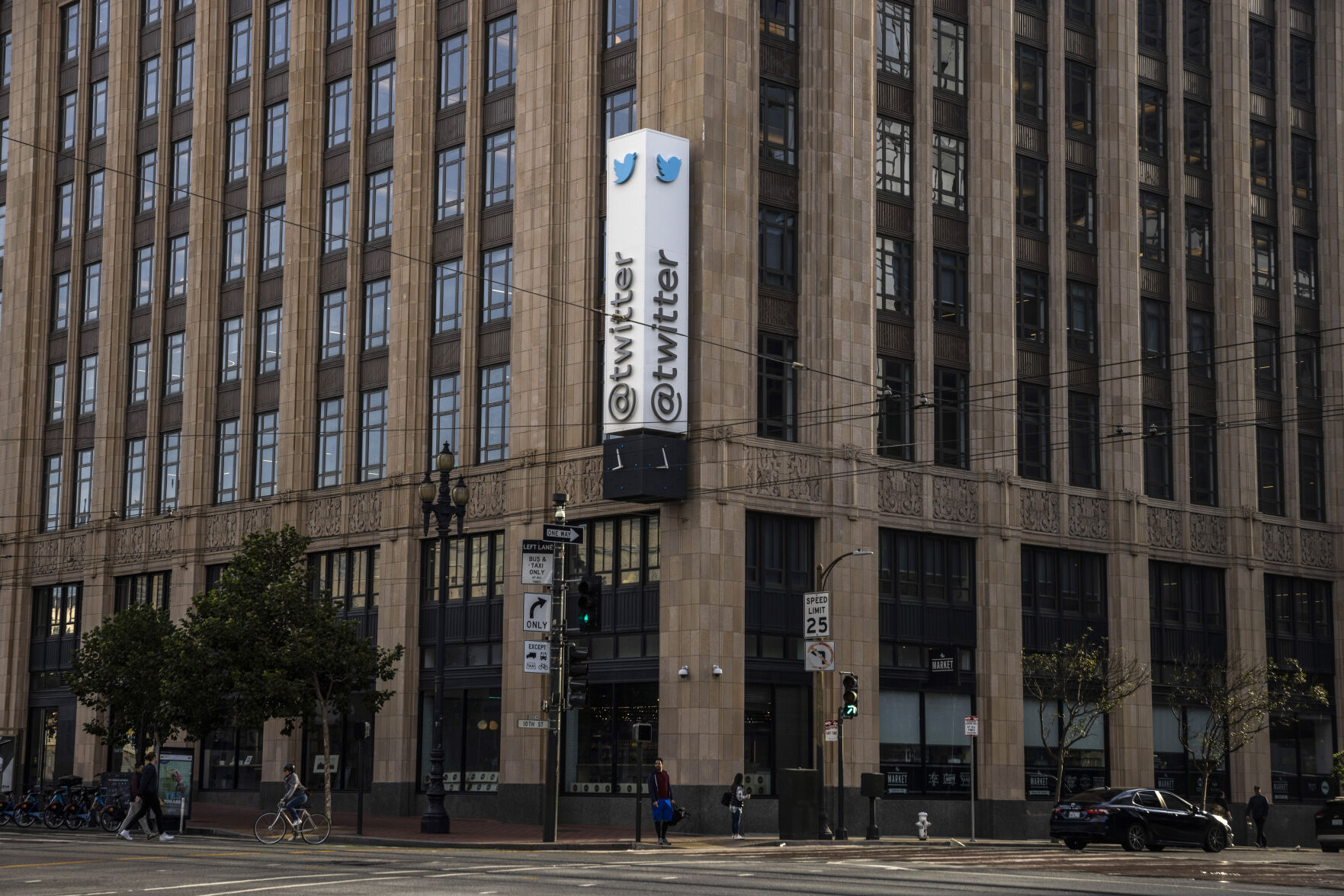 <p>The headquarters for the social media company Twitter is seen in San Francisco, on Friday, Nov. 11, 2022. (Stephen Lam/San Francisco Chronicle via AP)</p>   PHOTO CREDIT: Stephen Lam 