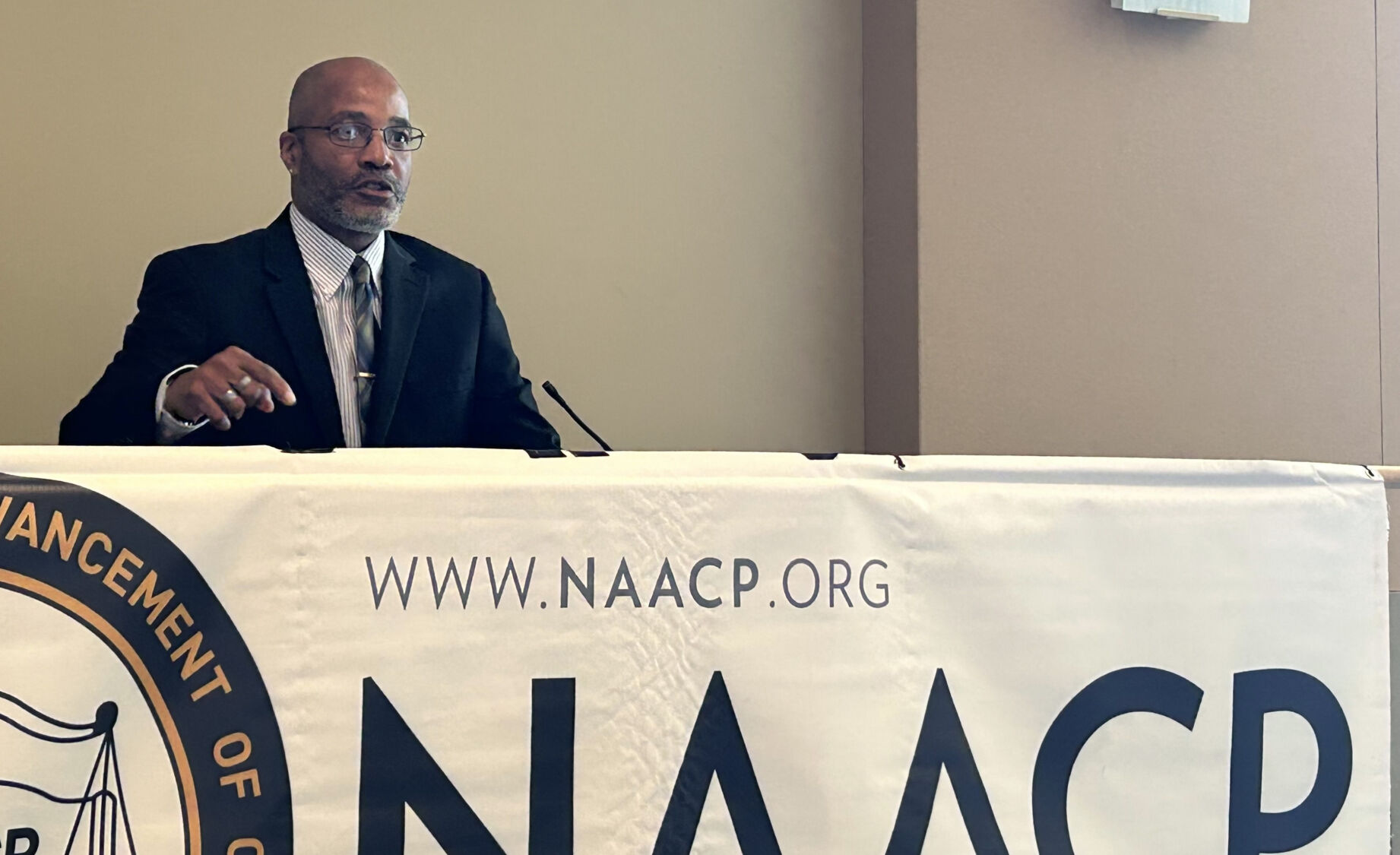 Anthony Allen, president of the Dubuque Branch NAACP, speaks during the organization’s 33rd annual Dubuque Branch NAACP Freedom Fund Banquet, Sunday, Nov. 6.    PHOTO CREDIT: Contributed