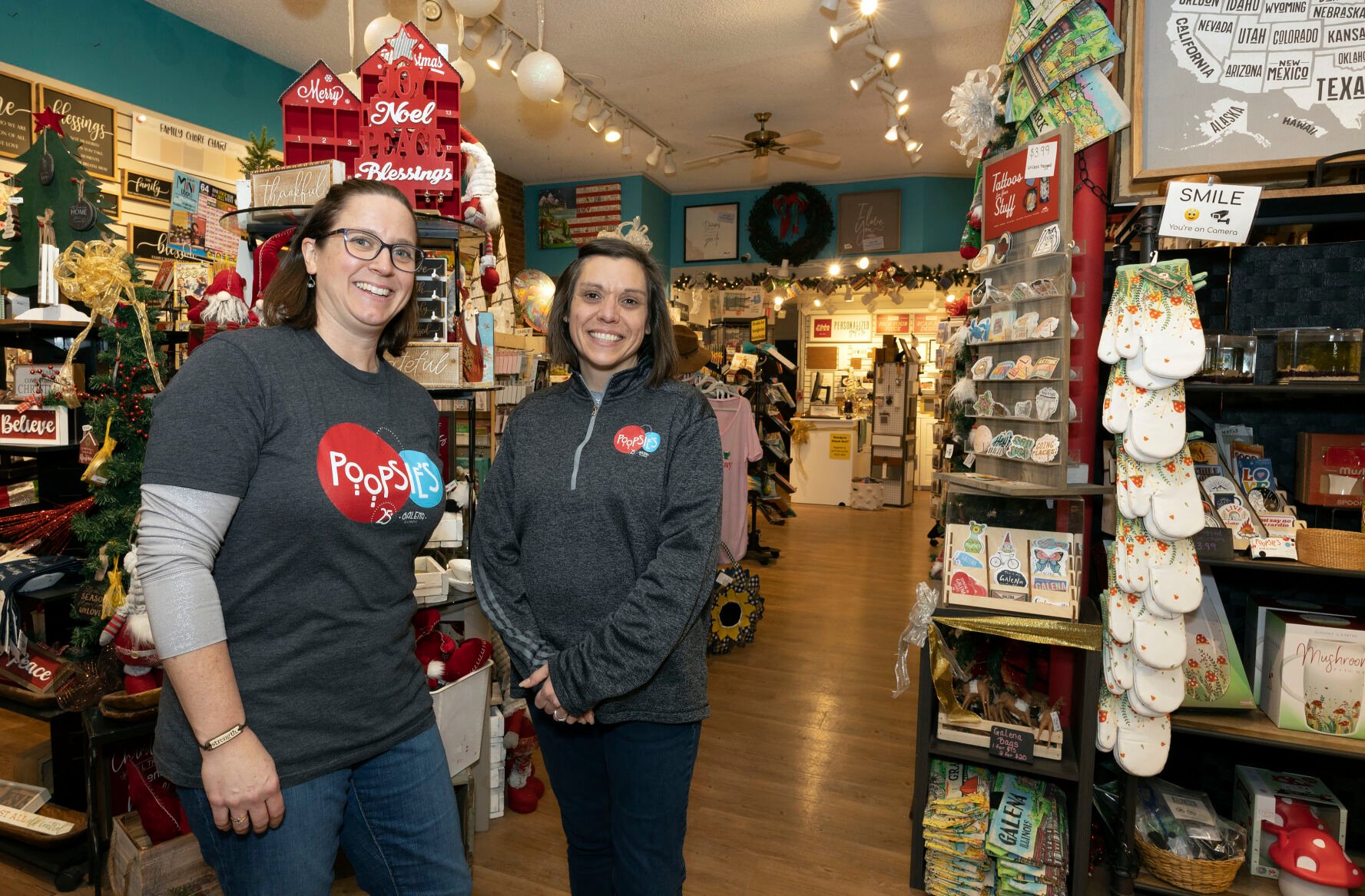 Alana Turner (left) and Traci Lyden are co-owners of Poopsie’s in Galena, Ill.    PHOTO CREDIT: Stephen Gassman