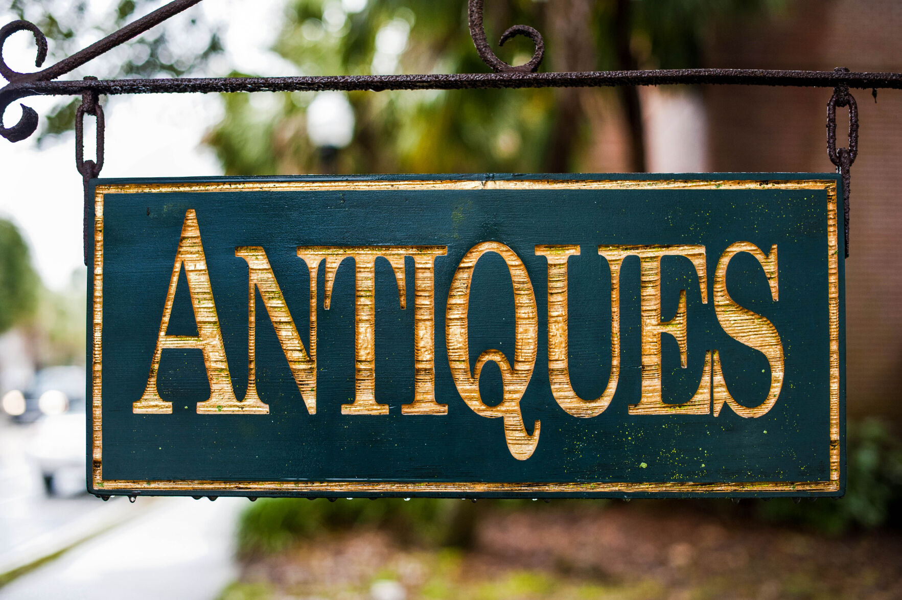 To be considered an antique, an item has to be at least 100 years old. The term “vintage” is used for items that are at least 40 years old. “Retro” are items that are at least 20 years old, but less than 40 years old.    PHOTO CREDIT: Metro Creative