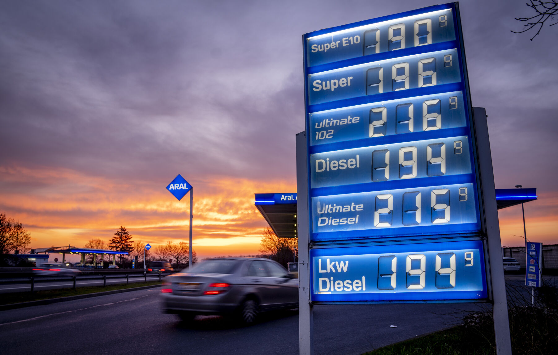 <p>A gas station is pictured on a highway near Frankfurt, Germany, before sunrise on Wednesday, March 1, 2023. (AP Photo/Michael Probst)</p>   PHOTO CREDIT: Michael Probst