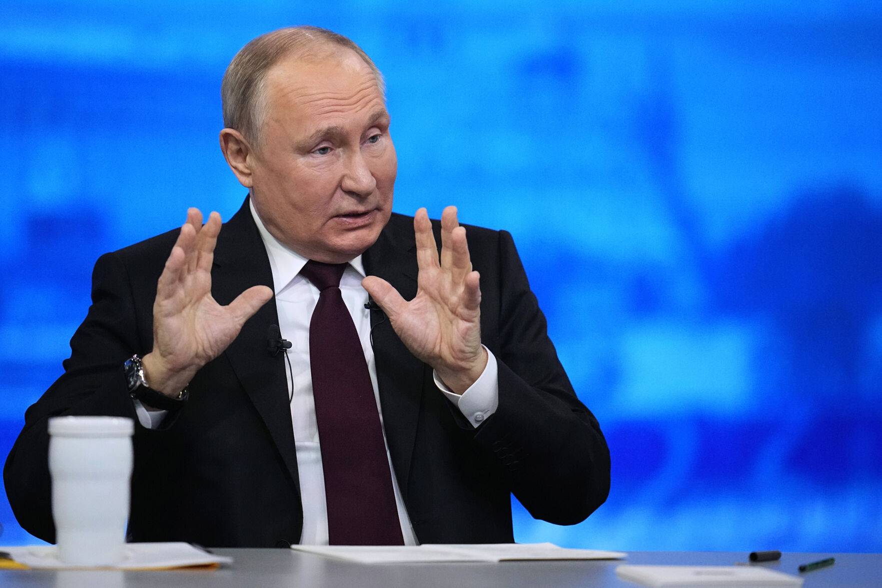 <p>Russian President Vladimir Putin speaks during his annual news conference in Moscow, Russia, Thursday, Dec. 14, 2023. (AP Photo/Alexander Zemlianichenko, Pool)</p>   PHOTO CREDIT: Alexander Zemlianichenko 