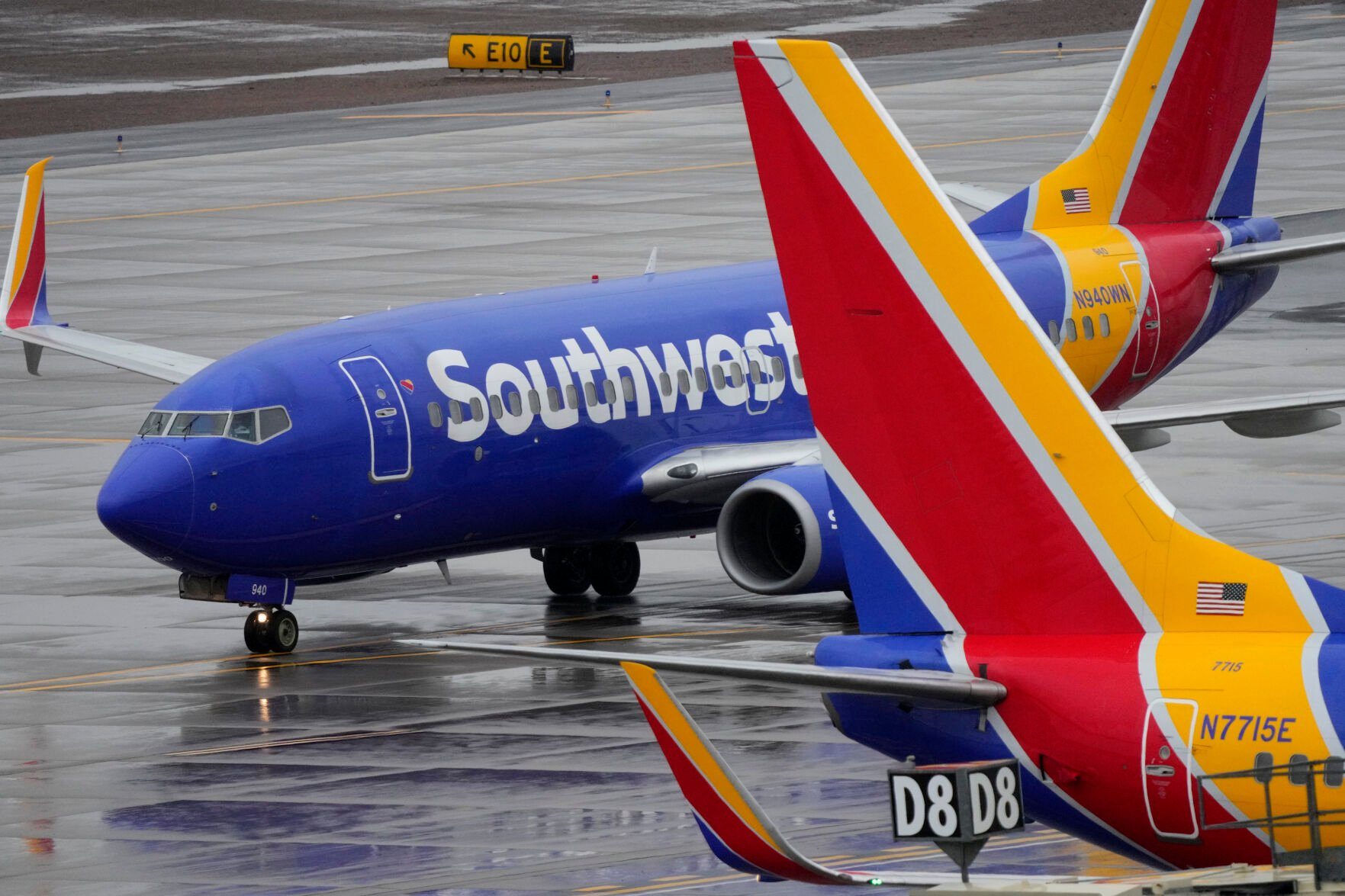 <p>FILE - A Southwest Airlines jet arrives at Sky Harbor International Airport in Phoenix on Dec. 28, 2022. Southwest Airlines will pay a $35 million fine as part of a $140 million agreement to settle a federal investigation into a debacle last December when the airline canceled thousands of flights and stranded more than 2 million travelers over the holidays. (AP Photo/Matt York, File)</p>   PHOTO CREDIT: Matt York 