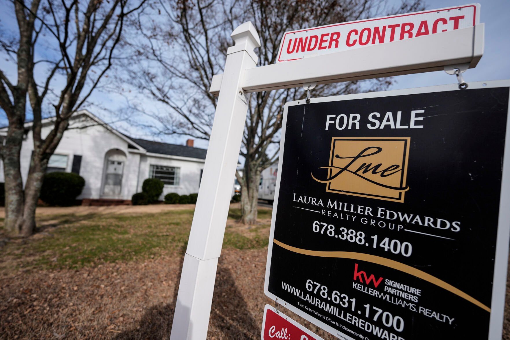 <p>A sign indicating that a home is under contract is shown on Tuesday, Jan. 16, 2024, in Kennesaw, Ga. On Friday, the National Association of Realtors reports on existing home sales for December. (AP Photo/Mike Stewart)</p>   PHOTO CREDIT: Mike Stewart - staff, ASSOCIATED PRESS