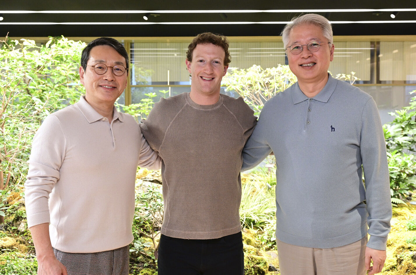 <p>In this photo provided by LG Electronics, its CEO William Cho, from left, Meta CEO Mark Zuckerberg and LG COO Kwon Bong-seok pose for a photo after their meeting at LG Twin Towers headquarters in Seoul, South Korea, Wednesday, Feb. 28, 2024. Zuckerberg discussed cooperation on extended reality (XR) devices with LG Electronics executives on Wednesday, as he visited South Korea for the first time in about 10 years. (LG Electronics via AP)</p>   PHOTO CREDIT: LG Electronics via AP