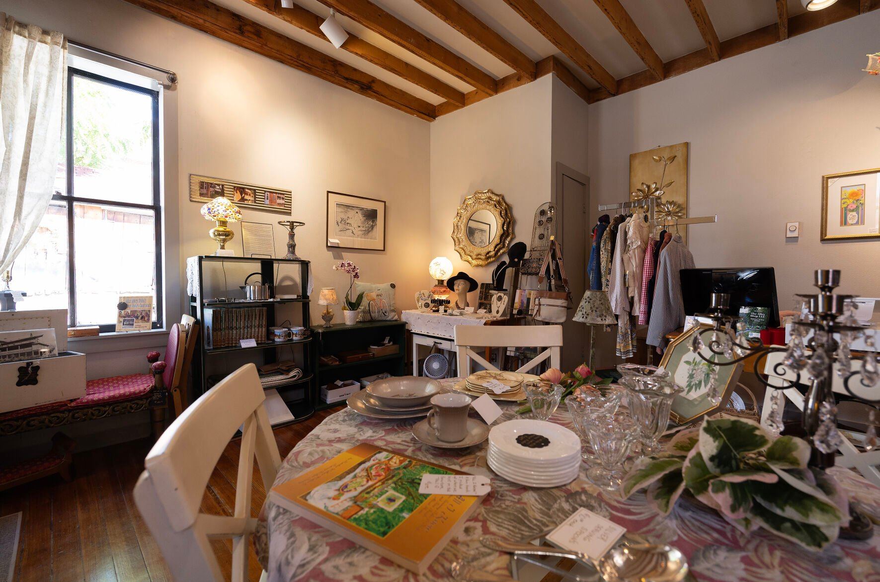 The interior of The Alley Shop in Galena, Ill.    PHOTO CREDIT: Gassman