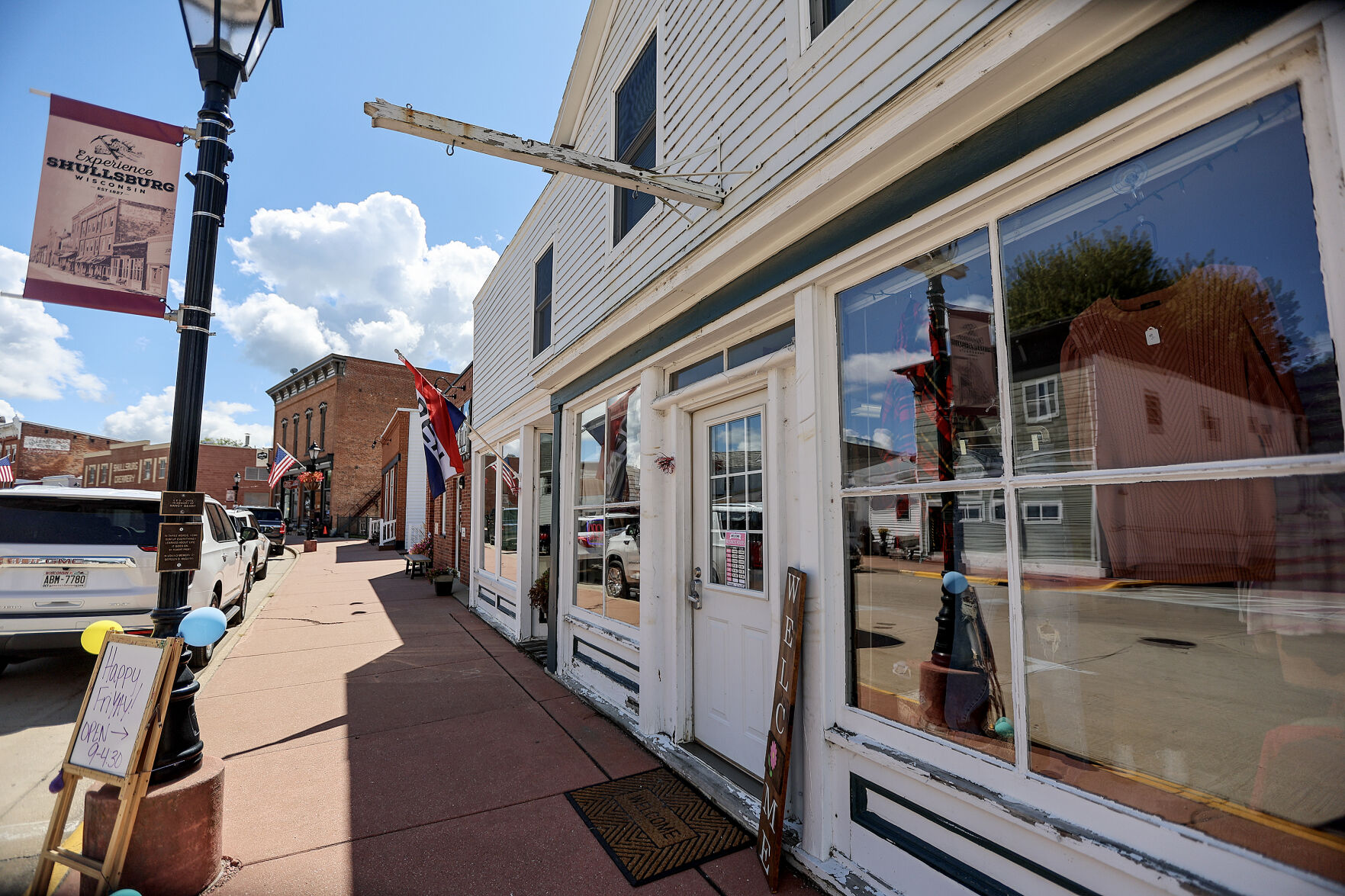 Rayvn’s Thrifty Finds is located at 250 W. Water St. in Shullsburg, Wis.    PHOTO CREDIT: Dave Kettering