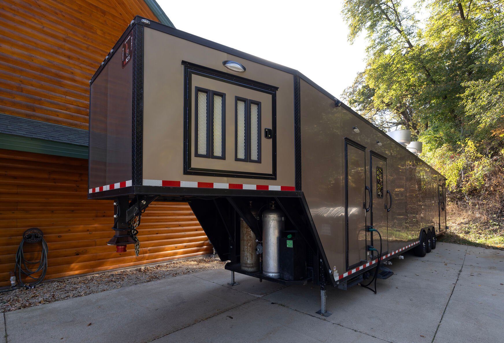 The Apple Blossom Catering trailer sits in Dubuque on Thursday, Oct. 10, 2024.    PHOTO CREDIT: Stephen Gassman