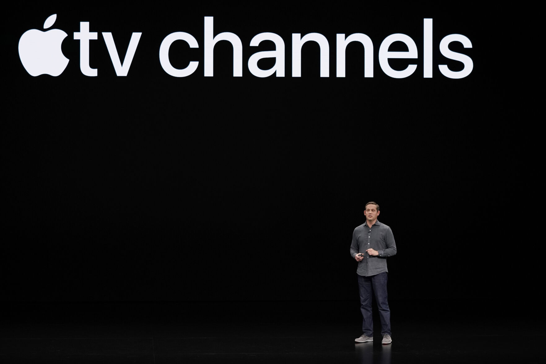 <p>FILE - Peter Stern, Apple Vice President of Services, speaks at the Steve Jobs Theater during an event to announce new products, March 25, 2019, in Cupertino, Calif. (AP Photo/Tony Avelar, File)</p>   PHOTO CREDIT: Tony Avelar - freelancer, ASSOCIATED PRESS