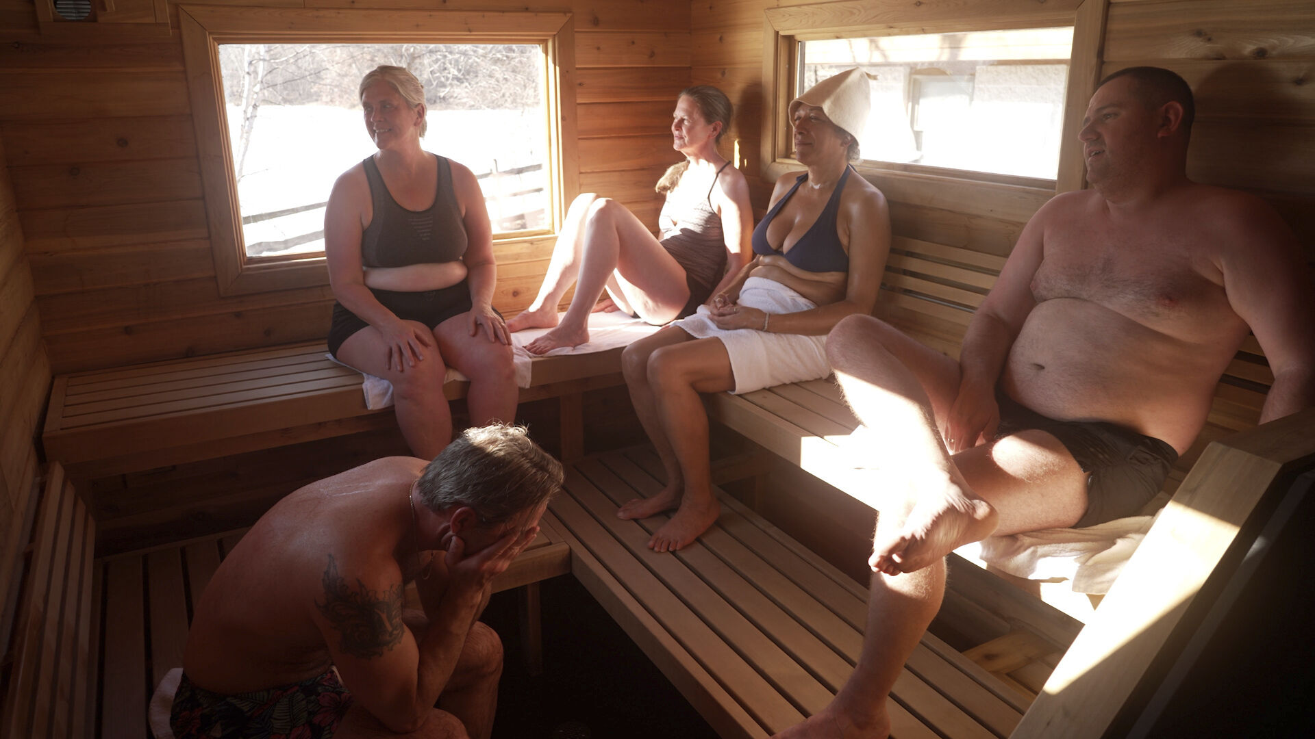 <p>Sauna enthusiasts Jeff Tait, Emily Scribner-O’Pray, Darcy Sudderth, Miki Mosman and Igor Rudenko share a 75-minute session in a Saunable mobile sauna at Lebanon Hills Regional Park in Eagan, Minn., Sunday, Dec. 1, 2024. (AP photo/Mark Vancleave)</p>   PHOTO CREDIT: Mark Vancleave - staff, ASSOCIATED PRESS